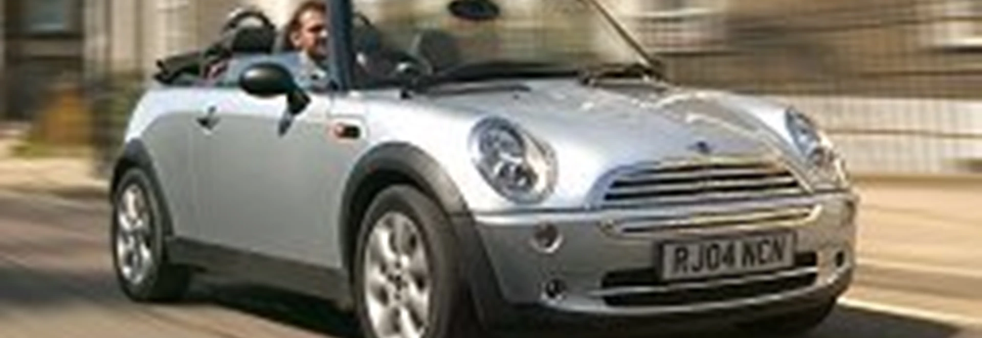 MINI Cooper S Convertible (2004)